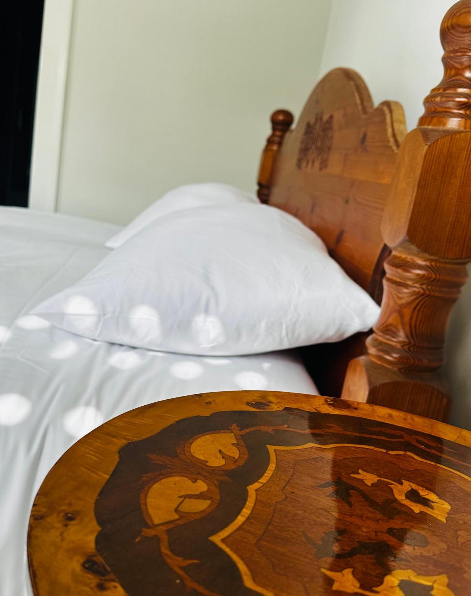 Hotel Georgian Townhouse Derry Londonderry Esterno foto